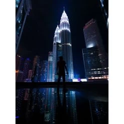 GoPro HERO10 Black Waterproof 5.3K Sports & Helmet Camera FY23 28 GoPro HERO10 Black Waterproof 5.3K Sports & Helmet Camera FY23 -Outdoor Camera Shop 16009646 8