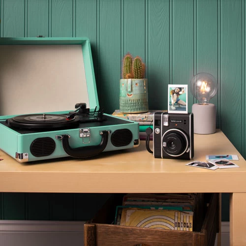 Fujifilm Instax Mini 40 Instant Camera 9 Fujifilm Instax Mini 40 Instant Camera - Image 7