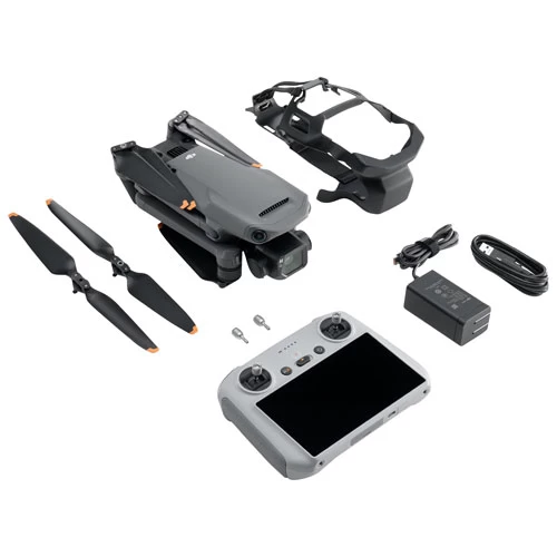 DJI Mavic 3 Classic Quadcopter Drone & Remote Control With Built-in Screen (DJI RC) - Grey 6 DJI Mavic 3 Classic Quadcopter Drone & Remote Control With Built-in Screen (DJI RC) - Grey - Image 4