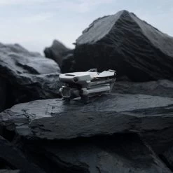 DJI Mavic 3 Classic Quadcopter Drone & Remote Control With Built-in Screen (DJI RC) - Grey 14 DJI Mavic 3 Classic Quadcopter Drone & Remote Control With Built-in Screen (DJI RC) - Grey -Outdoor Camera Shop 16579156 4