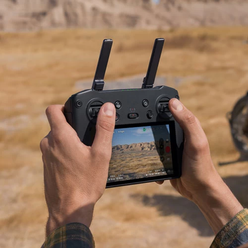 DJI Mavic 3 Pro Cine Premium Combo Drone And Remote Control With Built-in Screen (DJI RC Pro) - Gray 7 DJI Mavic 3 Pro Cine Premium Combo Drone And Remote Control With Built-in Screen (DJI RC Pro) - Gray - Image 5