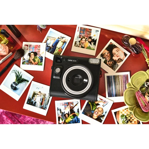 Fujifilm Instax SQUARE SQ40 Instant Camera - Black 11 Fujifilm Instax SQUARE SQ40 Instant Camera - Black - Image 9